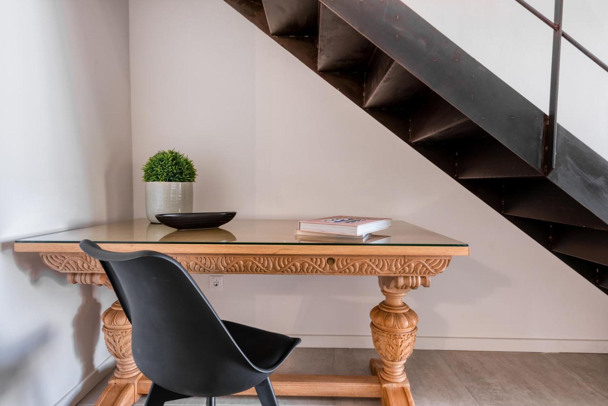 Saronis Suites Saronida 외부 사진